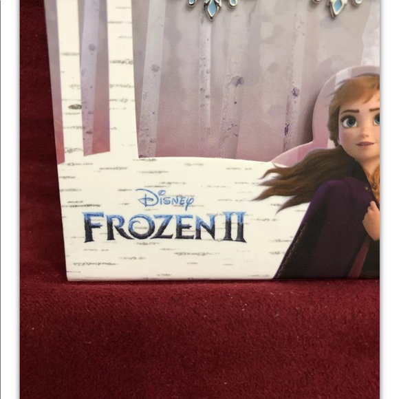 Disney Frozen Fine Silver Plated Drop Dangle Snowflake Earrings - Picture 9 of 9